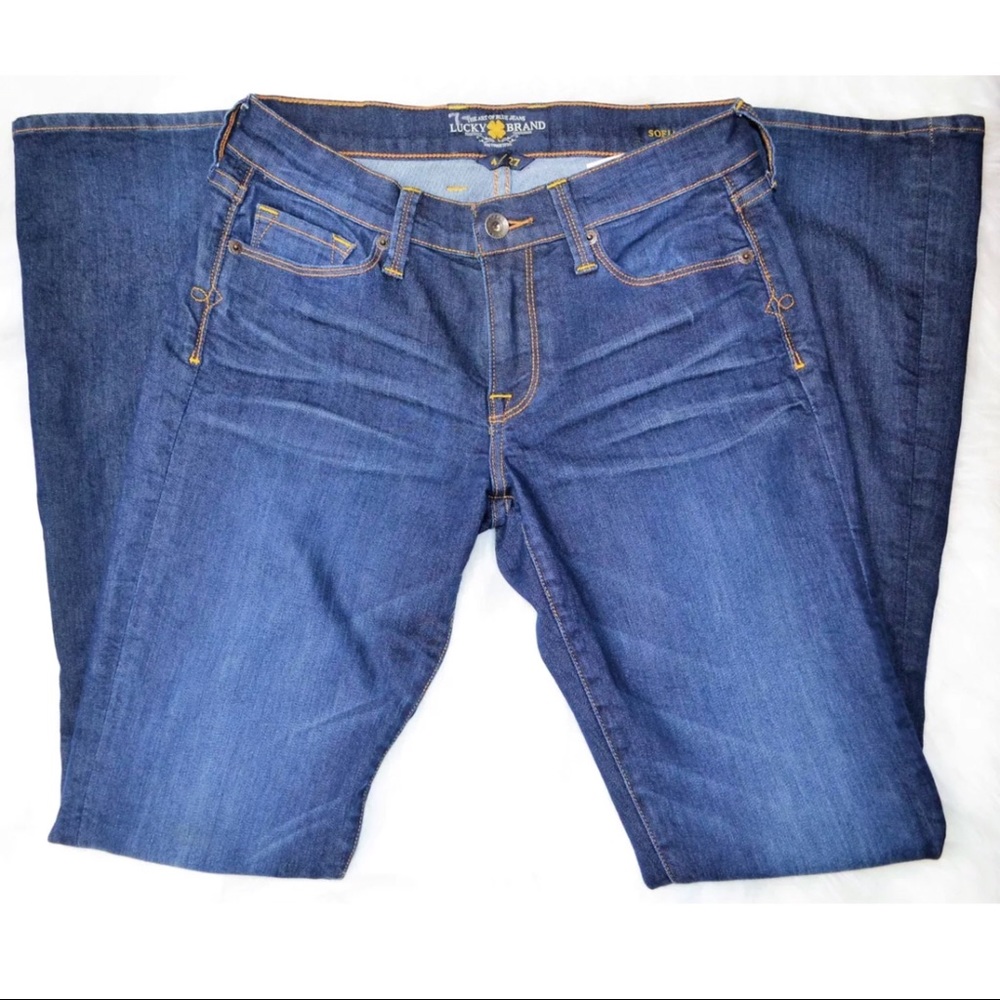 Preowned Lucky Brand Sophia Jeans